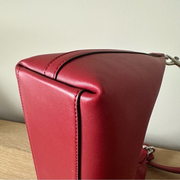 EUC Coach Juliet Shoulder Bag in Ruby and Silver - Picture 9 of 15